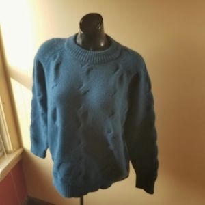 3D Cable knit Crewneck Sweater